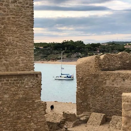 Ferienhaus Vista Mare Le Castella - Trilocale